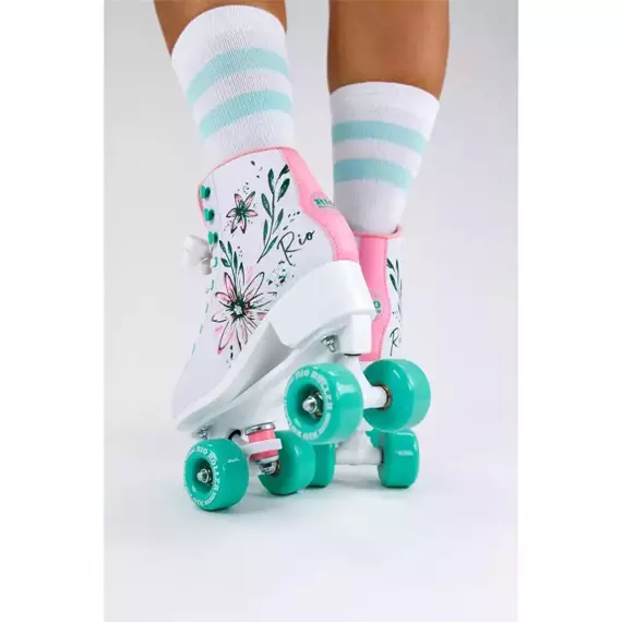  Artist Flora Quad Skates